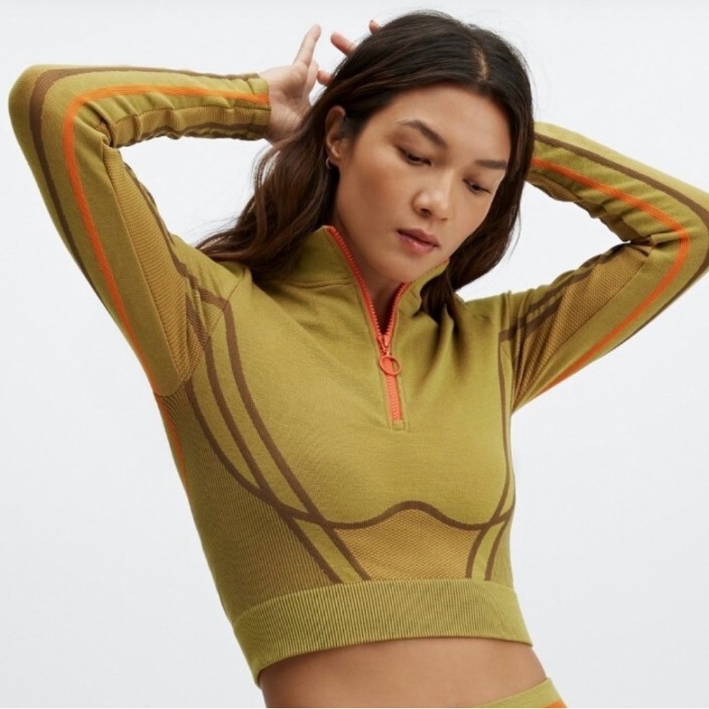 Fabletics Olive and Orange Zip Crop Top